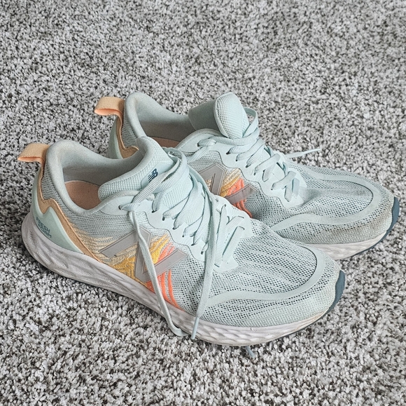 TEAL NEW BALANCES - Picture 4 of 4